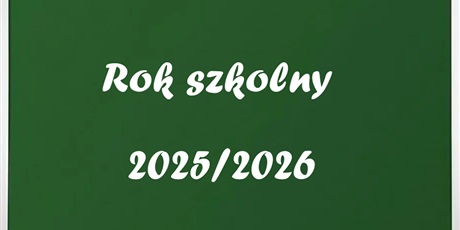 Powiększ grafikę: uroczyste-rozpoczecie-roku-szkolnego-635948.jpg